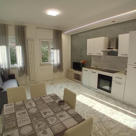 Appartamento Sole E Mare Rapallo 4 Exterior foto
